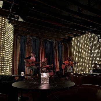HighNote At Hamp & Harry’s - Live music Wed - Sun - Music Venues Near Me - Marietta, Georgia