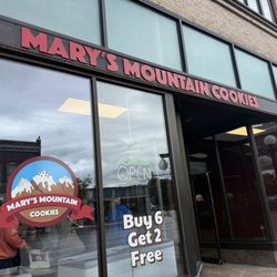 Mary's Mountain Cookies - Entrance