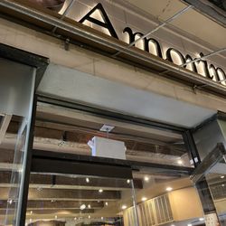 Amorino Gelato - Store exterior