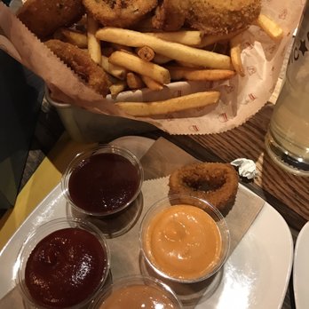 Bareburger - Cobble Hill - Burgers Near Me - Brooklyn, New York