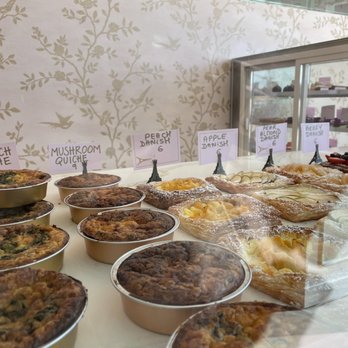 Paris En Rose - Cafes Near Me - Del Mar, California Paris En Rose - Cafes Near Me - Del Mar, California