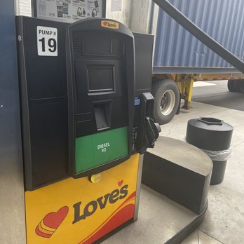 Love's Travel Stop - Convenience Stores Near Me - Channahon, Illinois Love's Travel Stop - Convenience Stores Near Me - Channahon, Illinois