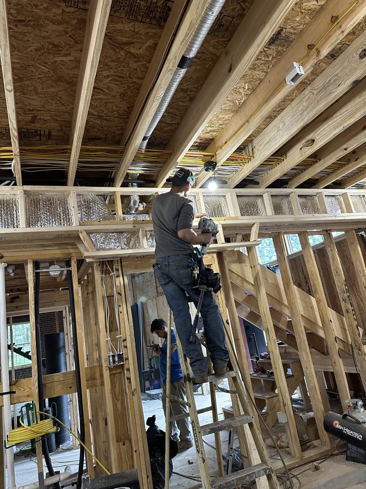 Slide of CHM General Contractor