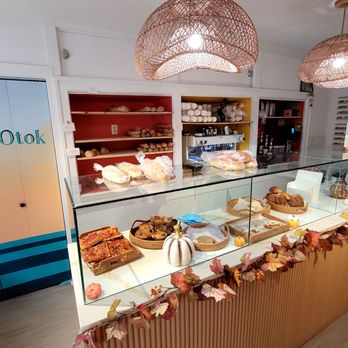 Otok Bakery - Bakeries Near Me - Hoboken, New Jersey