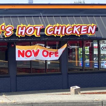 B's Hot Chicken - Facing Pacific Highway South - Fast Food Near Me - Kent, Washington B's Hot Chicken - Facing Pacific Highway South - Fast Food Near Me - Kent, Washington