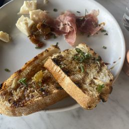 Build your own charcuterie