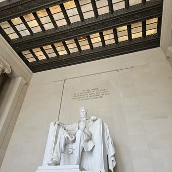 Lincoln Memorial - Landmarks & Historical Buildings Near Me - Washington, DC, District of Columbia