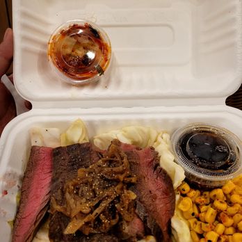 American Wagyu Eatery - Wagyu plate $18.50 with side of kimchi $1 (top left). Subbed in cabbage instead of rice to make it healthier. - Food Trucks Near Me - Honolulu, Hawaii
