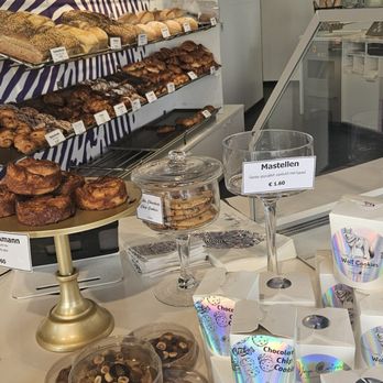 Marijn Coertjens - The display area - Bakeries Near Me - Gent, VOV