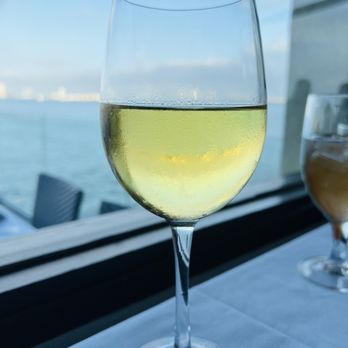 Tom Ham's Lighthouse - Chardonnay - Breakfast & Brunch Near Me - San Diego, California Tom Ham's Lighthouse - Chardonnay - Breakfast & Brunch Near Me - San Diego, California