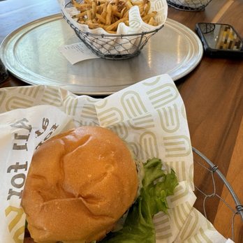 Unforked - Burgers Near Me - Westwood, Kansas