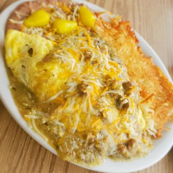 Art's Corner Cafe - The massive chili Verdes breakfast plate - Breakfast & Brunch Near Me - Ventura, California