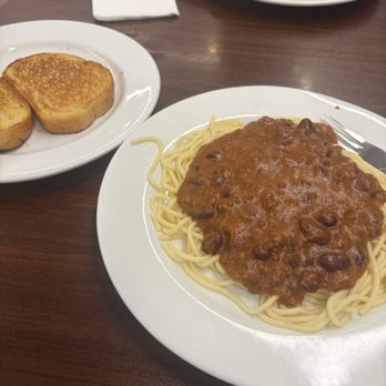 Zippy's Kailua - Spaghetti with Chili - Diners Near Me - Kailua, Hawaii Zippy's Kailua - Spaghetti with Chili - Diners Near Me - Kailua, Hawaii