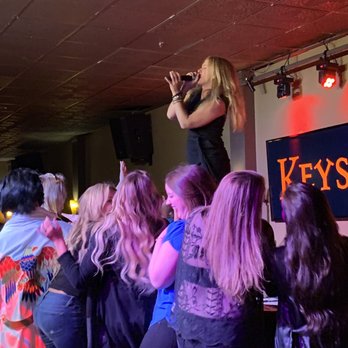 Keys on Main - Amazing ! Lady can rap and carry a tune ! Forget her name but she's awesome - Karaoke Near Me - Salt Lake City, Utah Keys on Main - Amazing ! Lady can rap and carry a tune ! Forget her name but she's awesome - Karaoke Near Me - Salt Lake City, Utah