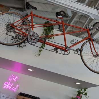 Captain + Stoker - Decor - Coffee Roasteries Near Me - Monterey, California