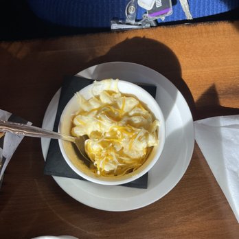 Freemore Tavern - Mac n cheese - Sports Bars Near Me - Charlotte, North Carolina