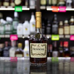 Hilltop Liquor