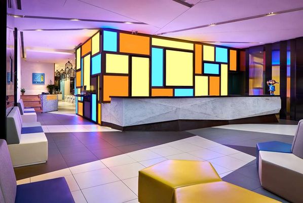 Days Hotel by Wyndham Singapore at Zhongshan Park by null