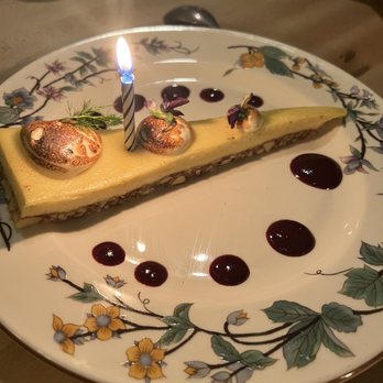 PORT UNION - Yuzu lemon tart - Gluten-Free Near Me - Chicago, Illinois PORT UNION - Yuzu lemon tart - Gluten-Free Near Me - Chicago, Illinois