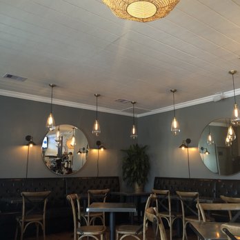 Leeland House - Interior - Breakfast & Brunch Near Me - Houston, Texas