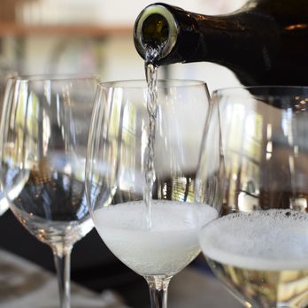 Curious Appetite Gourmet Experiences - Italian bubbles during sommelier-led Italian wine tasting - Food Tours Near Me Curious Appetite Gourmet Experiences - Italian bubbles during sommelier-led Italian wine tasting - Food Tours Near Me