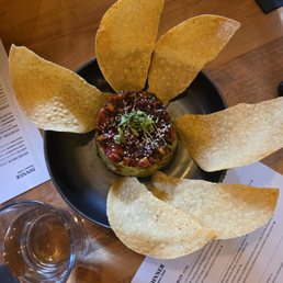 Guacamole with tuna Guacamole with tuna