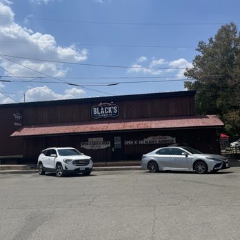 Black's Barbecue Lockhart - Front of restaurant - Barbeque Near Me - Lockhart, Texas