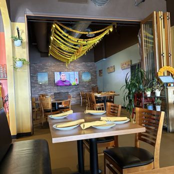 Marigold Maison - Paradise Valley - Cute and very clean interior dining area. - Indian Near Me - Phoenix, Arizona Marigold Maison - Paradise Valley - Cute and very clean interior dining area. - Indian Near Me - Phoenix, Arizona