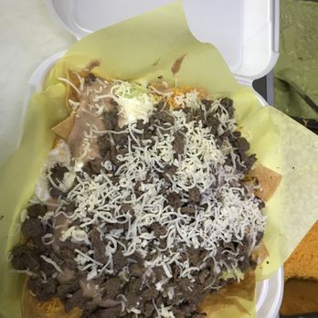 Albert Mexican Grill - Delicious Super Nachos with your meat of choice. - Food Stands Near Me - Los Angeles, California Albert Mexican Grill - Delicious Super Nachos with your meat of choice. - Food Stands Near Me - Los Angeles, California