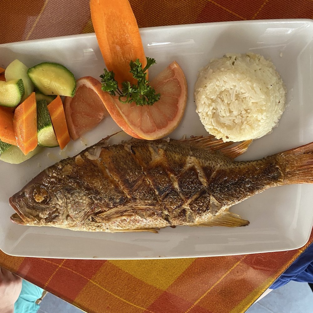 Mariscos El Güero - Red snapper - Seafood Near Me - Puerto Vallarta, JAL Mariscos El Güero - Red snapper - Seafood Near Me - Puerto Vallarta, JAL