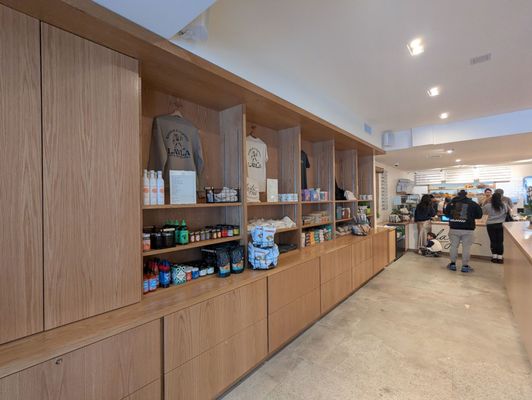 Layla Bagels & Coffee Beverly Hills by null