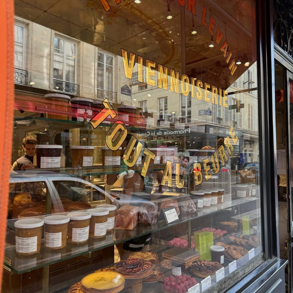 Le Moulin de la Vierge - Exterior - Bakeries Near Me - Paris, 75