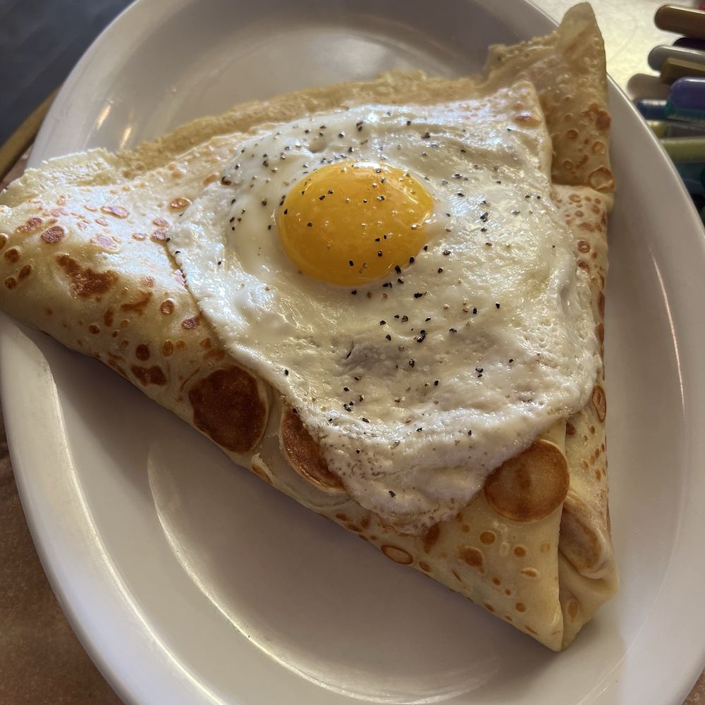 Leonidas Chocolate Cafe - Cafes Near Me - Evanston, Illinois Leonidas Chocolate Cafe - Cafes Near Me - Evanston, Illinois