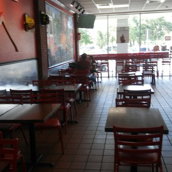 Firehouse Subs - 04.20.19 just a picture of one clean Resturant sitting area . - Fast Food Near Me - Jacksonville, Florida Firehouse Subs - 04.20.19 just a picture of one clean Resturant sitting area . - Fast Food Near Me - Jacksonville, Florida