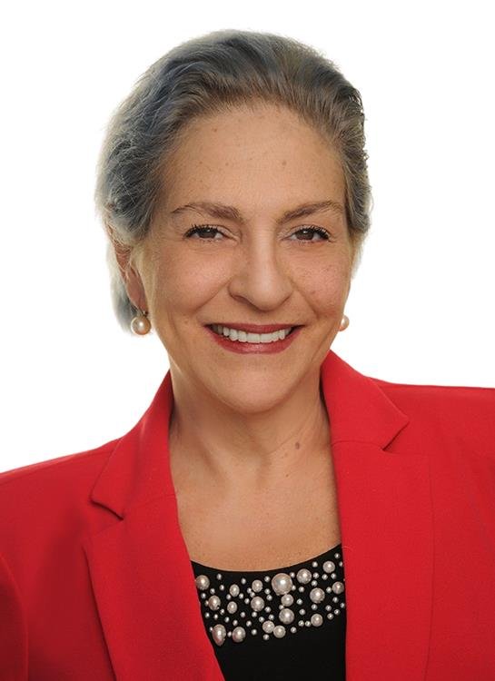 MARISA FERREIRA LONG AND FOSTER REAL ESTATE Updated August 2024