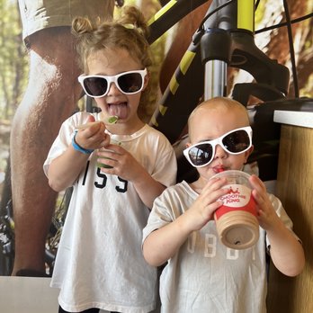 Smoothie King - Christine and Ava were the absolute sweetest and most kind employees! - Juice Bars & Smoothies Near Me - Georgetown, Texas