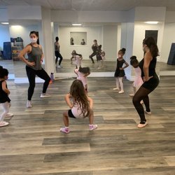 Reflexion Dance & Fitness