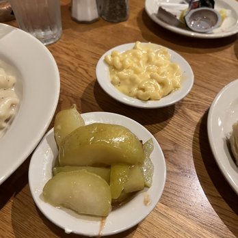 Cracker Barrel Old Country Store - Apples and Mac and Cheese - Southern Near Me - Mount Juliet, Tennessee Cracker Barrel Old Country Store - Apples and Mac and Cheese - Southern Near Me - Mount Juliet, Tennessee