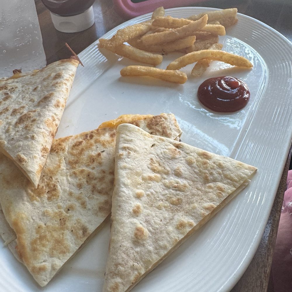 Clear Sky Cafe - Quesadilla - New American Near Me - Clearwater, Florida