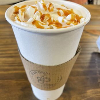 Bean Grind N’ Coffee - Caramel latte - Coffee & Tea Near Me - Norton, Ohio