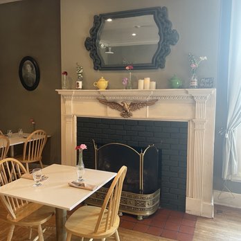 Golden Eagle Inn - Bed & Breakfast Near Me - Bedford, Pennsylvania