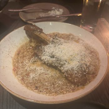 Violí Oakbrook - Greek Near Me - Oak Brook, Illinois