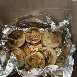 Bubbles & Co - Mandu dumplings