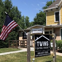 Twins Eating House
