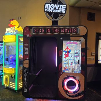 Regal UA Midway - Cinema Near Me - Forest Hills, New York Regal UA Midway - Cinema Near Me - Forest Hills, New York