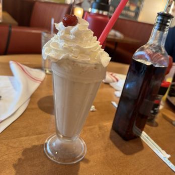 Silver Diner - Nutella Banana milkshake - Breakfast & Brunch Near Me - Nottingham, Maryland