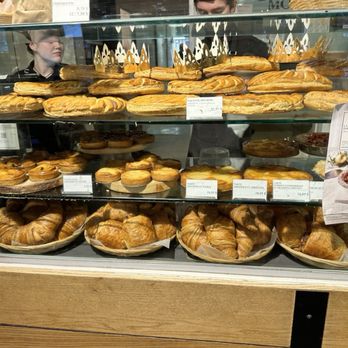 Première Moisson - Bakeries Near Me - Montreal, Quebec