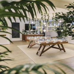 The Botanist Worcester - Interior