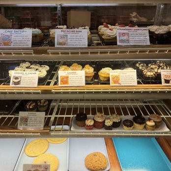 Molly's Cupcakes - Bakeries Near Me - New York, New York Molly's Cupcakes - Bakeries Near Me - New York, New York