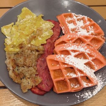 2 Chix - Food! - Breakfast & Brunch Near Me - Brooklyn, New York